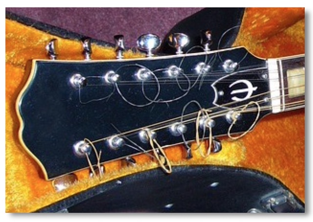 12弦ギター ヘッド2